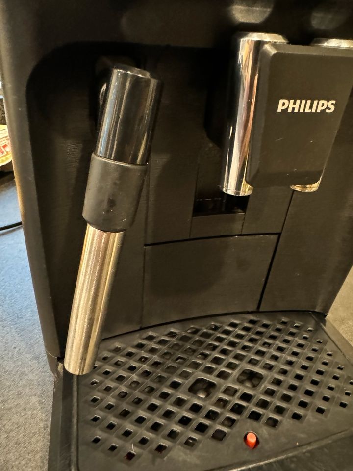Phillips Kaffeemaschine Vollaumat in Rottendorf Unterfr