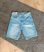 Jeans Bermuda Short H&M Gr. 28 / XL Nordrhein-Westfalen - Mönchengladbach Vorschau