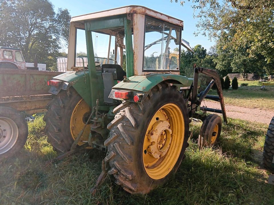 John Deer 2120 mit  Frontlader Hublader in Mohlsdorf