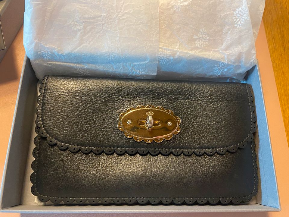 Mulberry Cookie Long Purse in Planegg