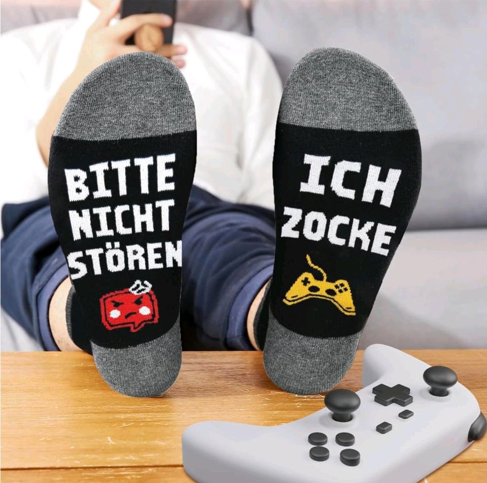 Gaming Socken mit Spruch Bitte Nicht Stören Ich Zocke 43-46 in  Niedersachsen - Hameln | eBay Kleinanzeigen ist jetzt Kleinanzeigen