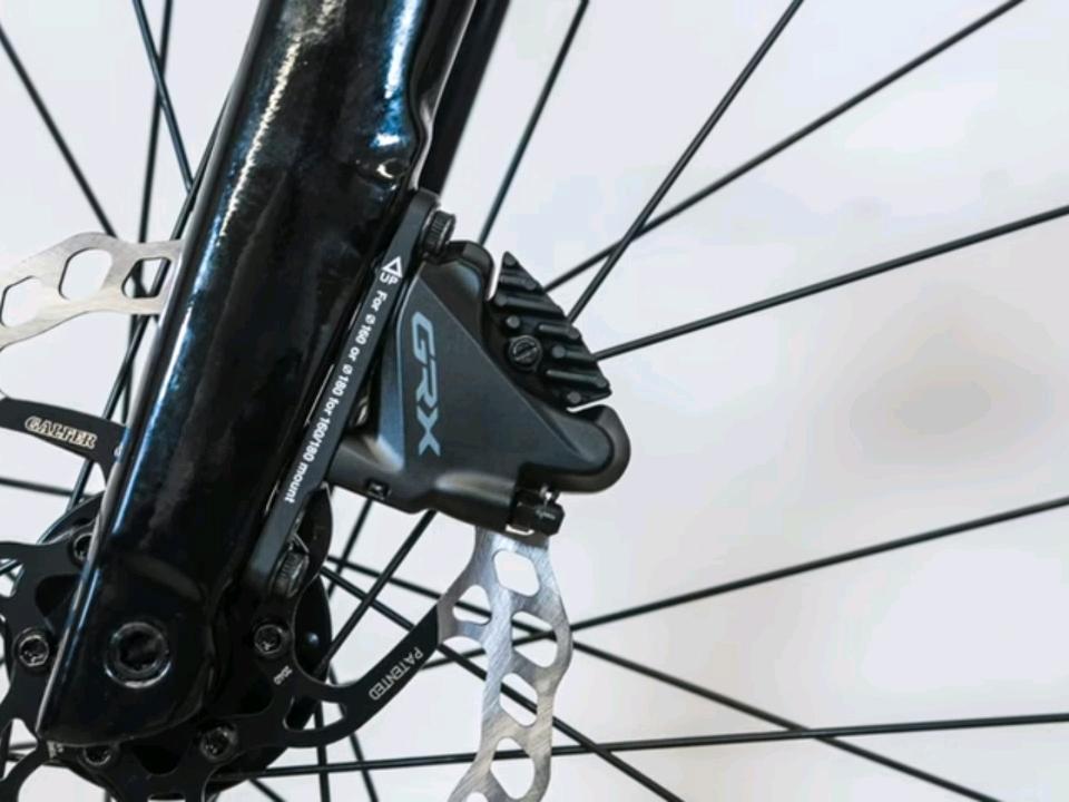 E-Gravel ORBEA Gain D30 X1 neuwertig E-Bike Gravel Silber in Großschönau