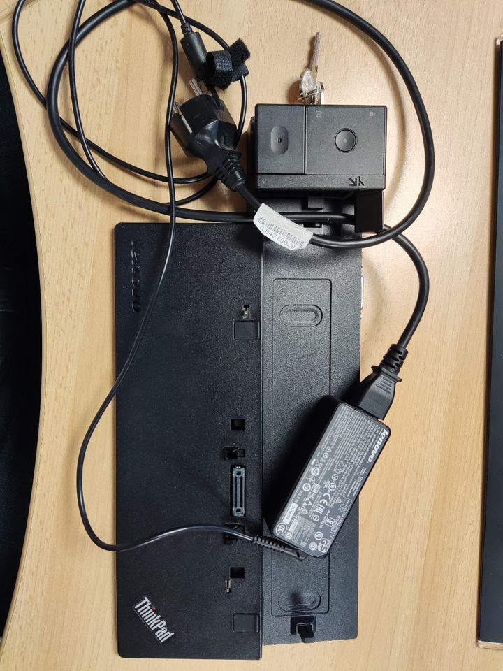 Lenovo ThinkPad UltraDock 40A2 - OVP mit Netzteil und Schlüssel in Klein Nordende