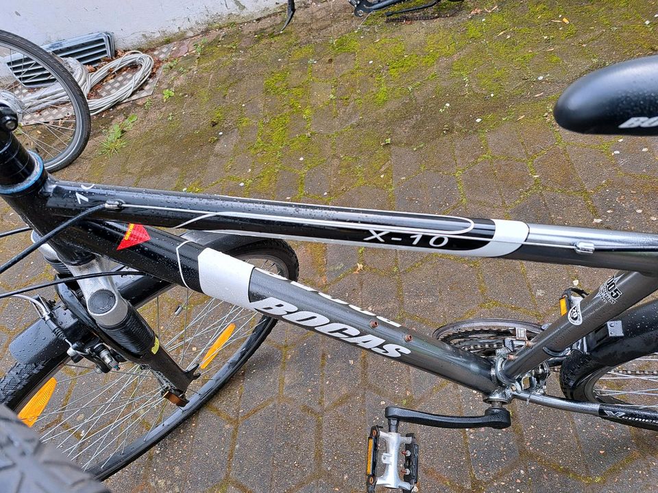 28Zoll Herren BOCAS Crossrad.  Gute Zustand in Langwedel