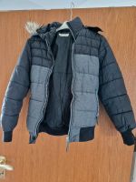 Winterjacke gr. 134 grau Nordrhein-Westfalen - Voerde (Niederrhein) Vorschau