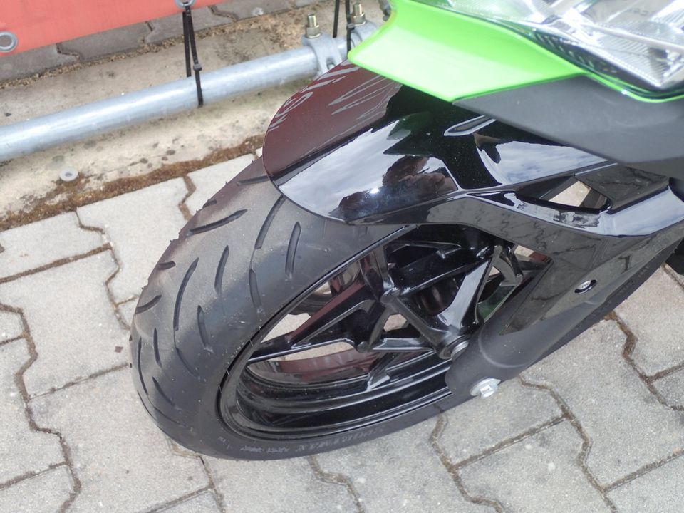 Kawasaki Ninja 400 2 Hand A2 1Jahr Garantie Finanzierung möglich in Mantel