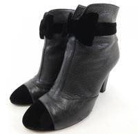 Chanel Stiefelette Stiefel Leder samt Schleife 37,5 Neuhausen-Nymphenburg - Neuhausen Vorschau
