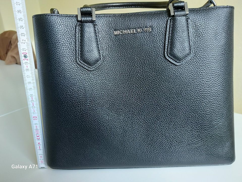 Damen Handtasche Michael Kors in Berne