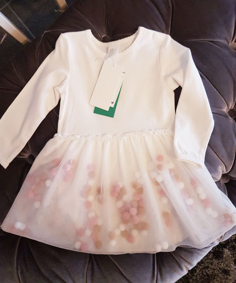 Baby Mädchen Body Kleid mit Pompons pastell weiß Tüll 86 NEU in Gammertingen