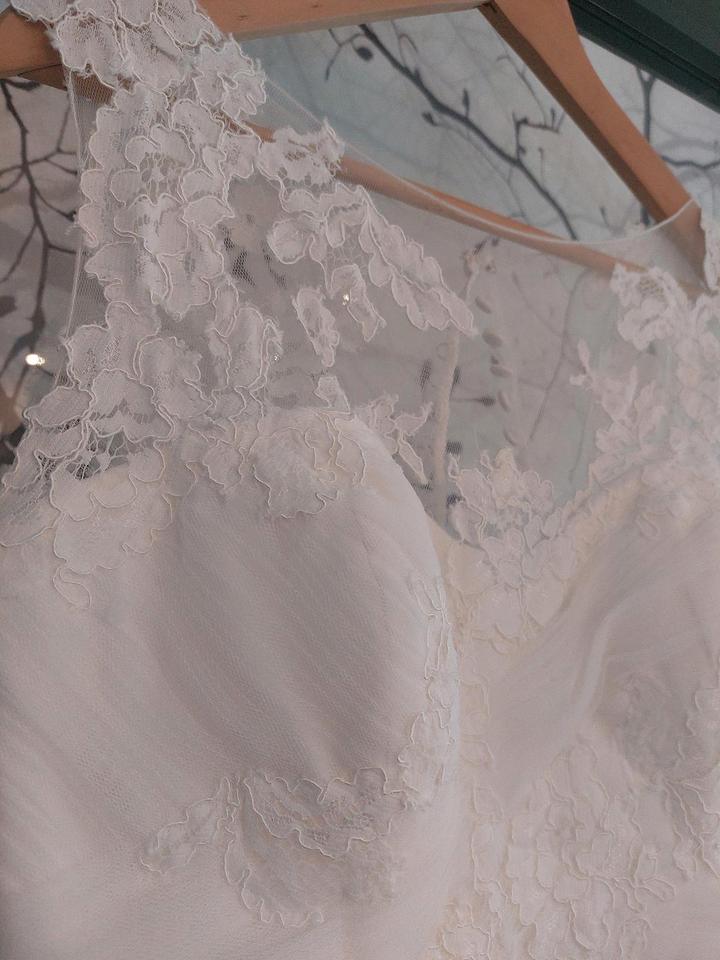 Brautkleid, Hochzeitskleid, Vintage und Boho, Tüll und Spitze in Nübbel