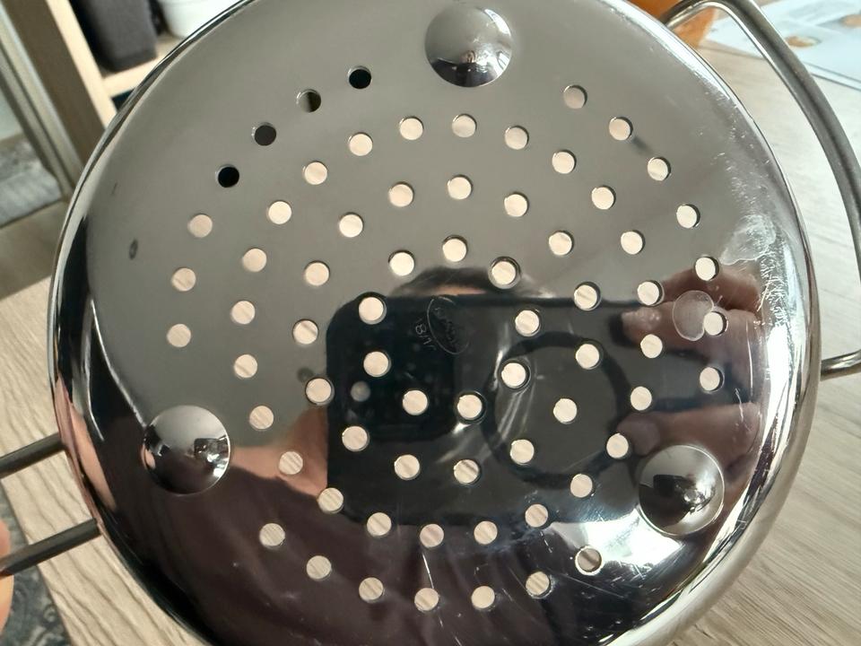 Rösle, Sieb mit stabilem Griff 2.0 l 16005, robuste Qualität in Asbach