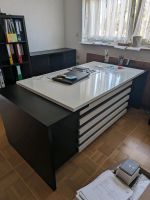 Büro Tisch  schwarz weiss & Schrank in Schwarz dazu Baden-Württemberg - Reutlingen Vorschau