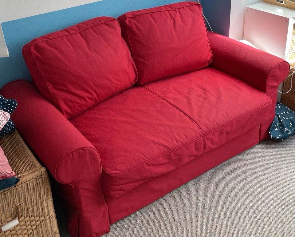 Bezug Ikea Backabro Bettsofa (Zweier), in der Farbe rot in Schöneiche bei Berlin