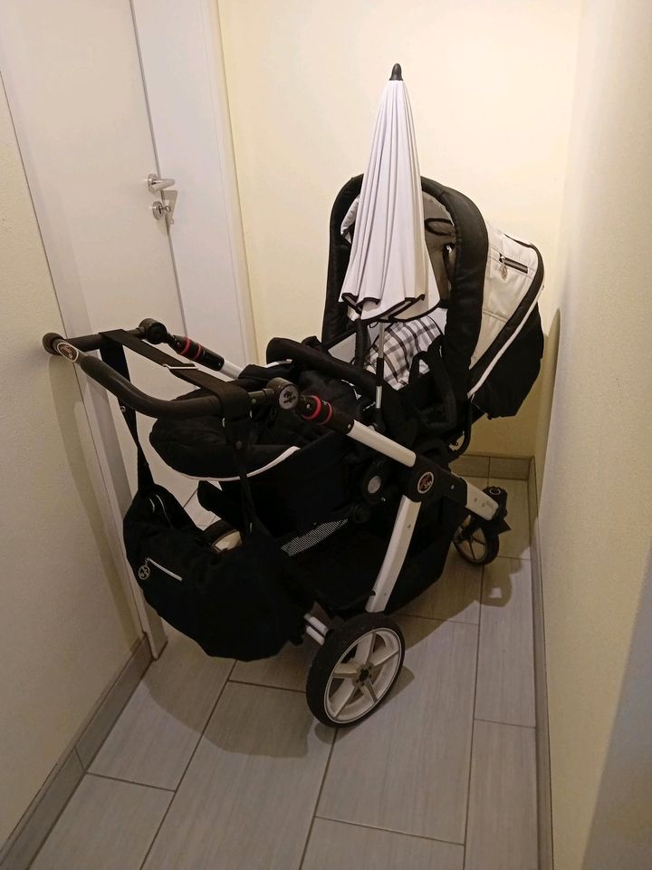 Hartan Racer GT Kinderwagen mit viel Zubehör in Neulußheim