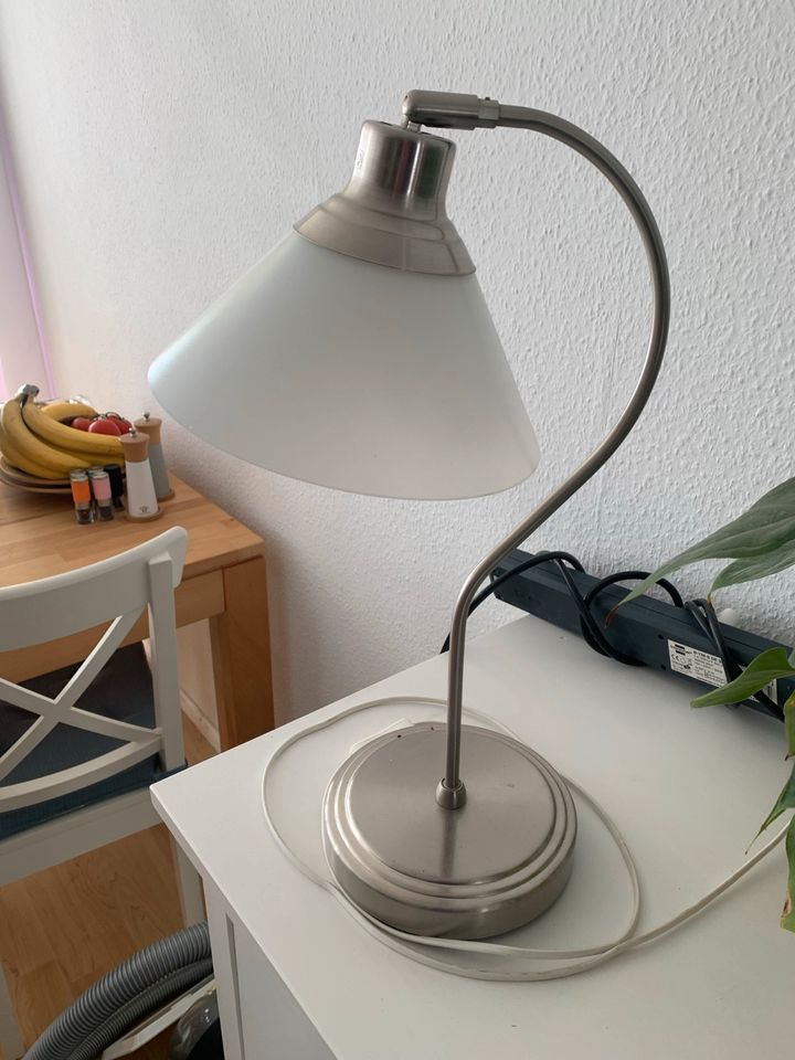 Ikea Schreibtischlampe Nachttischlampe in Berlin