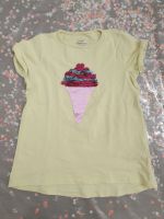 Gelbes T-Shirt mit Eis und Wendepailletten Topolino Gr. 110 Berlin - Treptow Vorschau