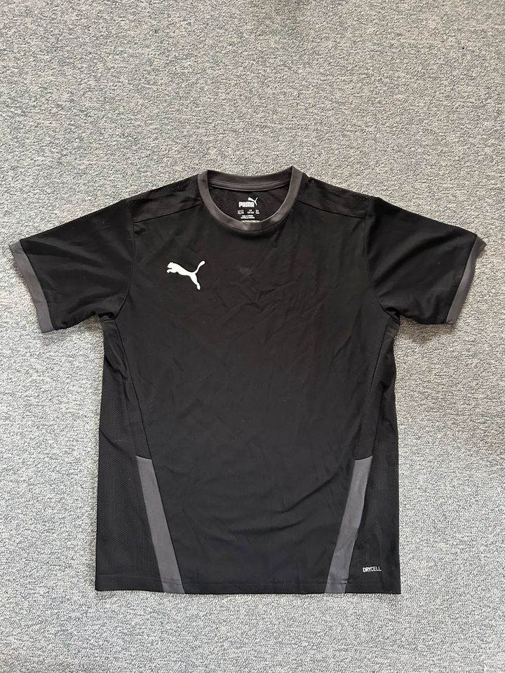 Adidas & Puma Shortshirt Kurz Jungen/Mädchen Schwarz Gr. 164 in Düsseldorf