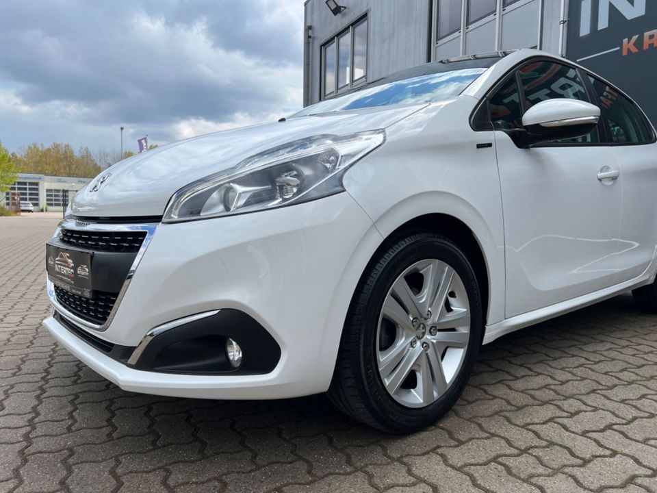 Peugeot 208 Signature*5 trg*PANO*SHZ*PDC*TEMP.*APPLE CAR in Rotenburg (Wümme)