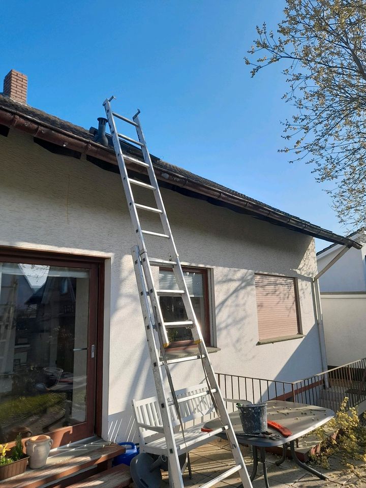 Handwerker Hausmeister Baudienstleister Bauservice in Bünde