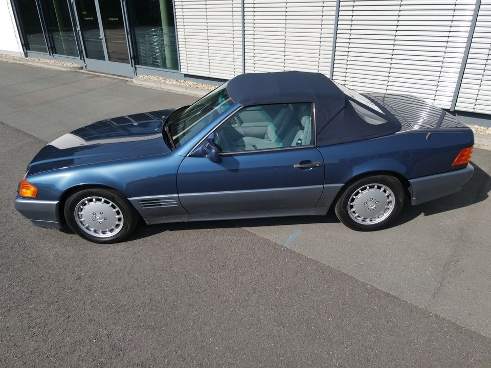 Mercedes - Benz 500 SL R129 in Düsseldorf