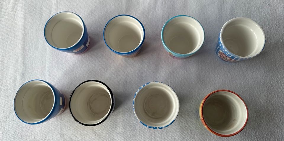 8 hübsche kleine bunte Teelichthalter / Dekoration in Bonn