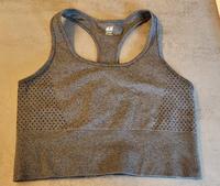 H&M H & M grau Sport Top Bustier grau Gr. 170 Niedersachsen - Sassenburg Vorschau