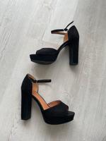 H&M High Heels Schwarz Größe 37 Nordrhein-Westfalen - Bad Sassendorf Vorschau