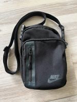 Nike Umhänge Tasche Sachsen - Amtsberg Vorschau