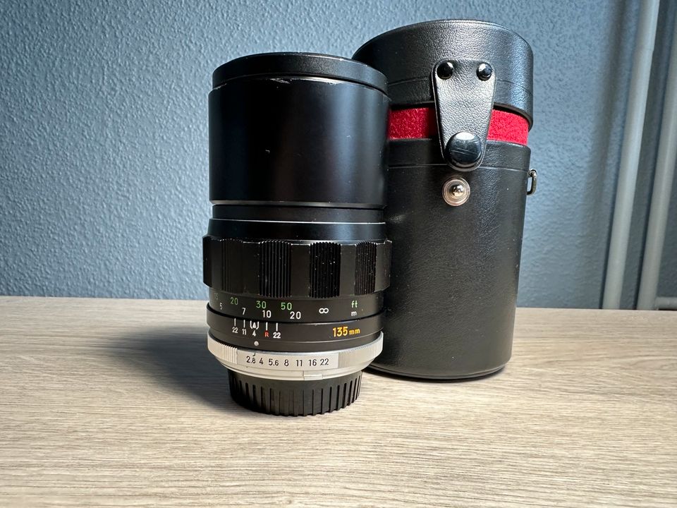 Minolta 135 mm Tele Rokkor - PF 1:2.8 in Herten