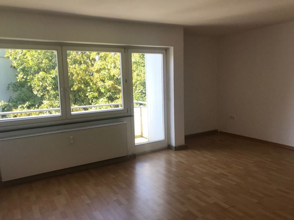 Wohnungsprivatisierung - einfach gut und günstig - 3-Zimmer-Wohnung zur Eigennutzung in Amberg