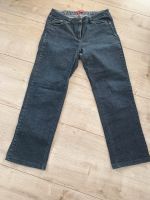 Via appia Jeans dunkelblau Gr. 40 für 160iger Körpergröße Niedersachsen - Seevetal Vorschau
