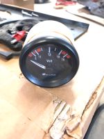 PKW 12V Anzeige Voltmeter Volt Zusatzinstrument Niedersachsen - Hildesheim Vorschau