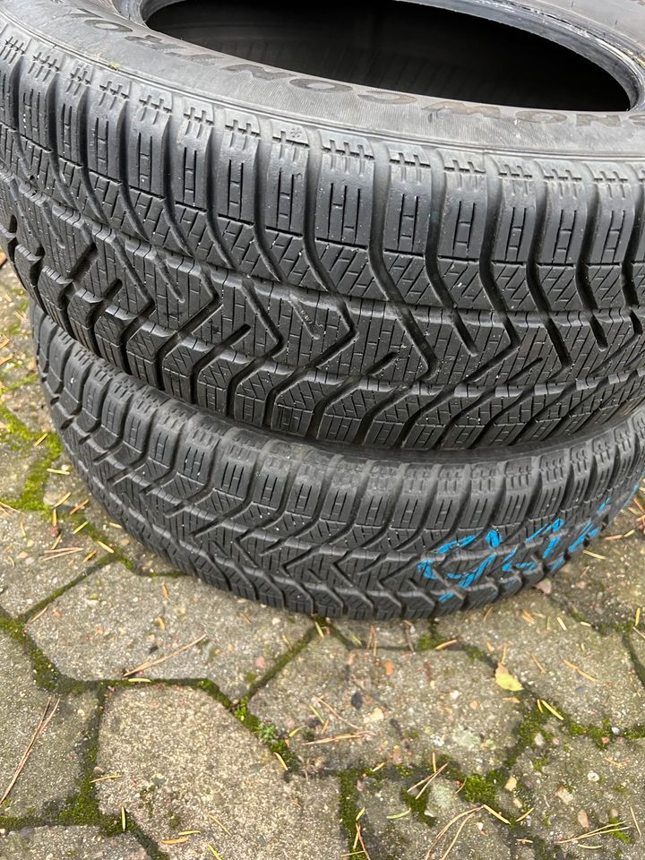 2 St. Pirelli Winter Reifen 195/65/R15, 7 mm, 2017, 2 Stück in Hannover