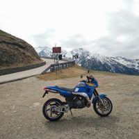 SUCHE Yamaha TDR 250 Rahmen auch defekt oder ohne Papiere Baden-Württemberg - Remchingen Vorschau