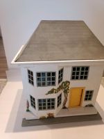 Puppenhaus Dollhouse Original aus England Bochum - Bochum-Südwest Vorschau