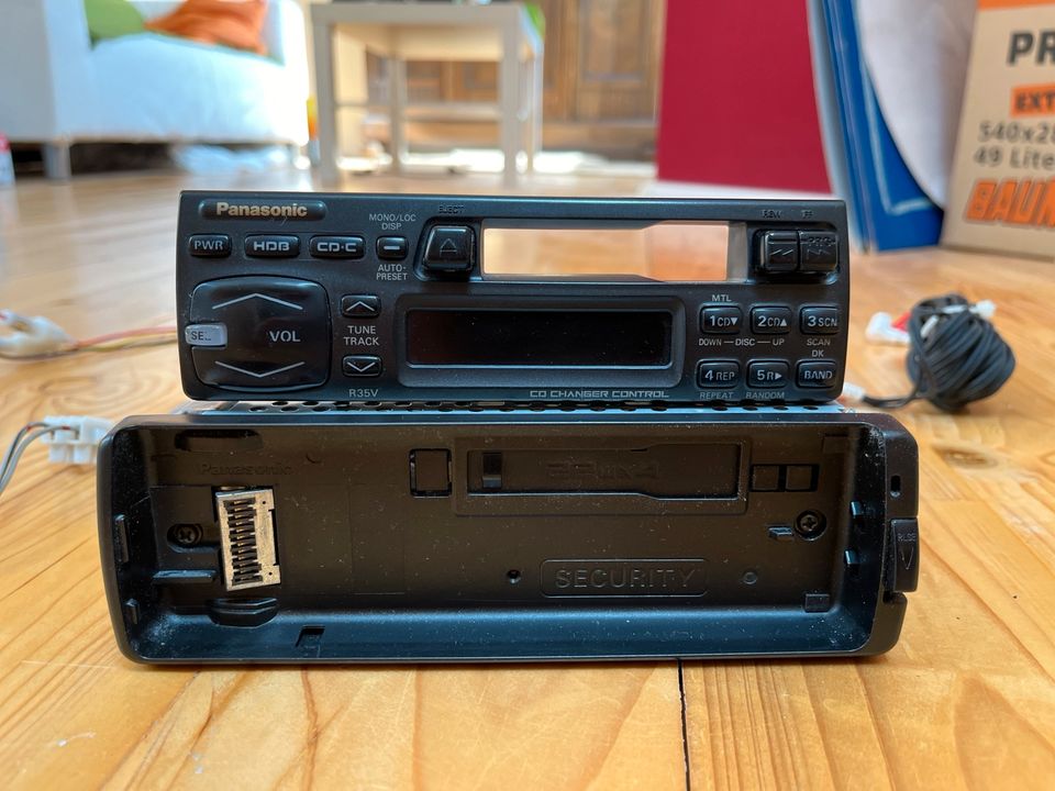 Autoradio Panasonic CQ-R35VEG für Youngtimer 1 Din in Wolfsburg