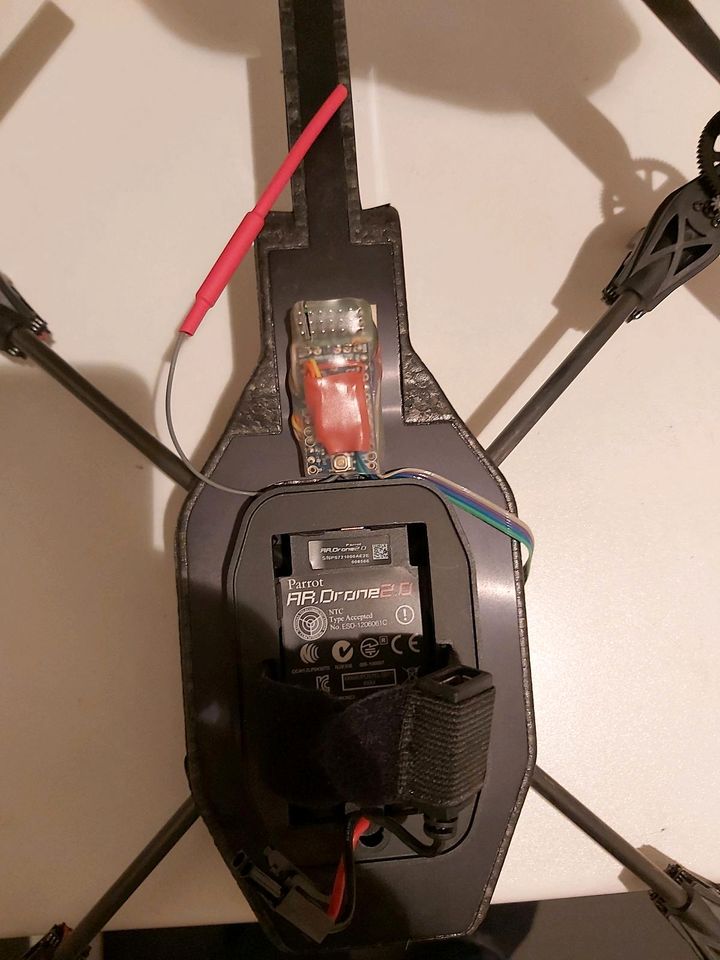 AR.Drone2.0 + 2,4 GHz Remote Control in Bremen