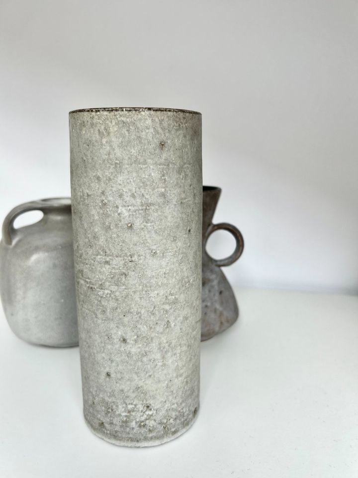 Set aus drei Vasen, Mid Century German Pottery, in grautönen in München