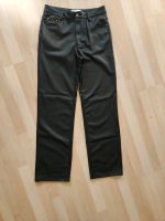 Zara Hose Kunstleder schwarz Gr. 40, normale Länge Top Zustand Bielefeld - Bielefeld (Innenstadt) Vorschau