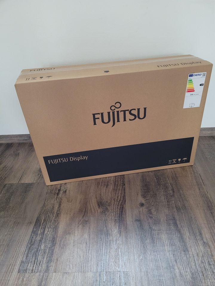 Fujitsu Monitor E24-8 TS Pro 24", neu ungeöffnet OVP in Hillesheim (Eifel)