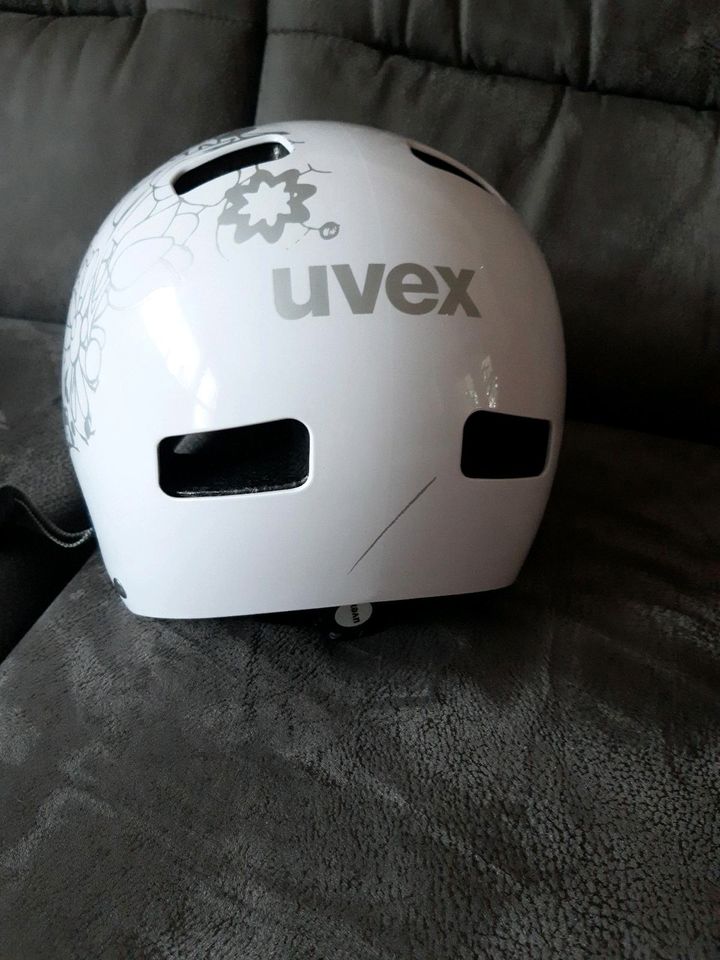 UVEX Kid 3 Fahrradhelm in Eschborn