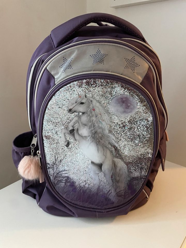 Toller Miss Melody Rucksack in lila mit Glitzer in Hamburg