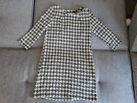 Kleid H&M 34 XS schwarz weiß Muster Hahnentritt Schleswig-Holstein - Delingsdorf Vorschau