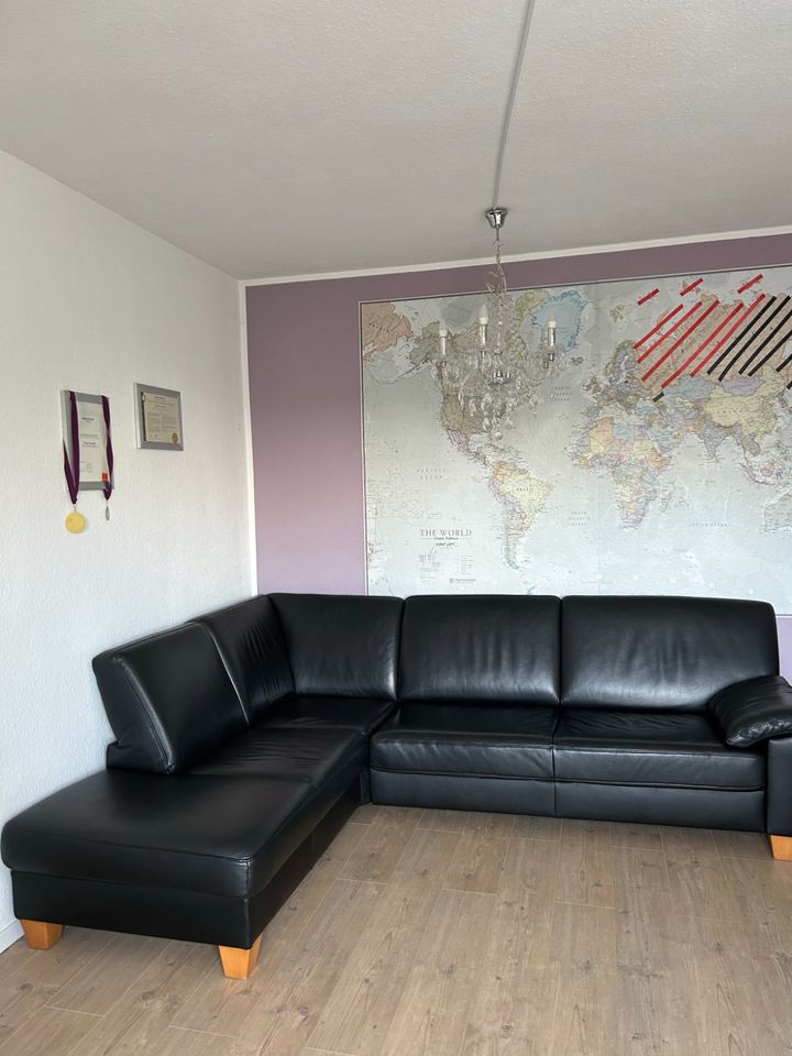 Eine wunderschöne 2-Zimmer-Wohnung für Singles im Kreuzviertel in Dortmund
