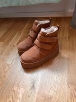 Schuhe Ugg 39 München - Thalk.Obersendl.-Forsten-Fürstenr.-Solln Vorschau