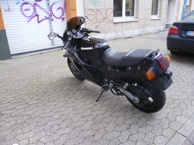 Kawasaki GPZ 1000 RX in Düsseldorf