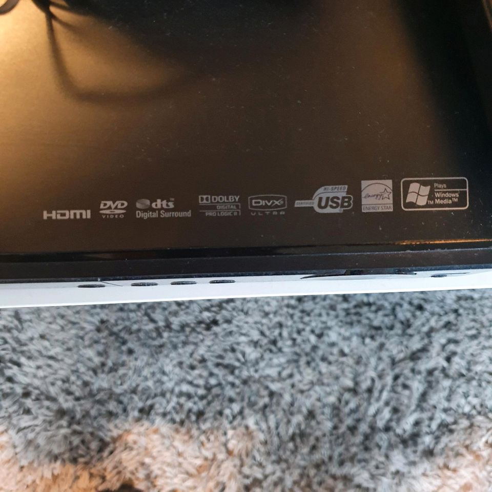 Philips dvd player 5+1 theatresystem in Essen