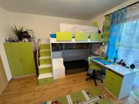 Kinderzimmer - Hochbett mit Treppe, Schreibtisch & Kleiderschrank Bayern - Ohlstadt Vorschau