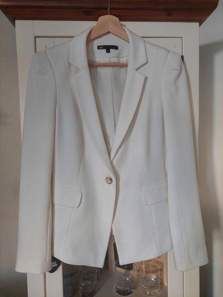 Sexy Blazer 38 in Eggersdorf