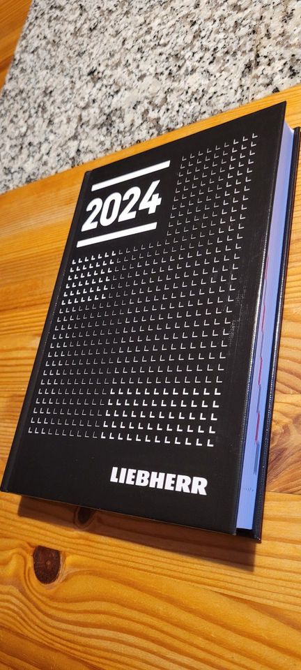 LIEBHERR Buchkalender - Terminplaner 2024 in Berkheim